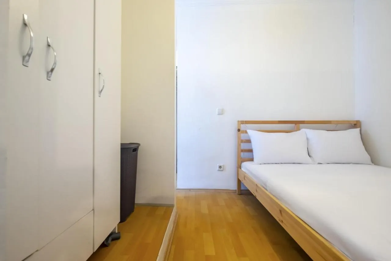 Chic Studio Flat Near Trendy Locations In Beyoglu Lägenhet Istanbul Turkiet