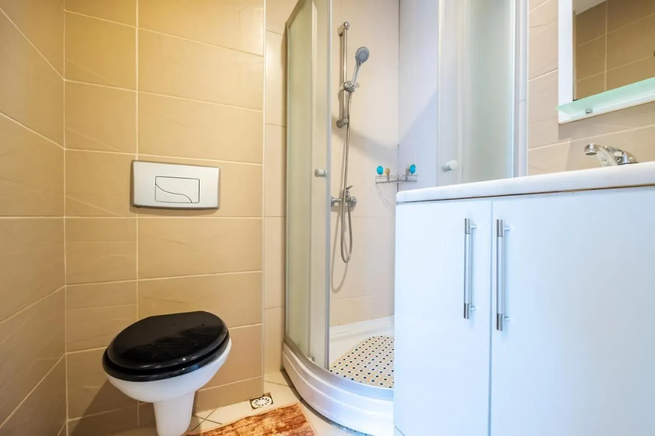 Chic Studio Flat Near Trendy Locations In Beyoglu Lägenhet Istanbul